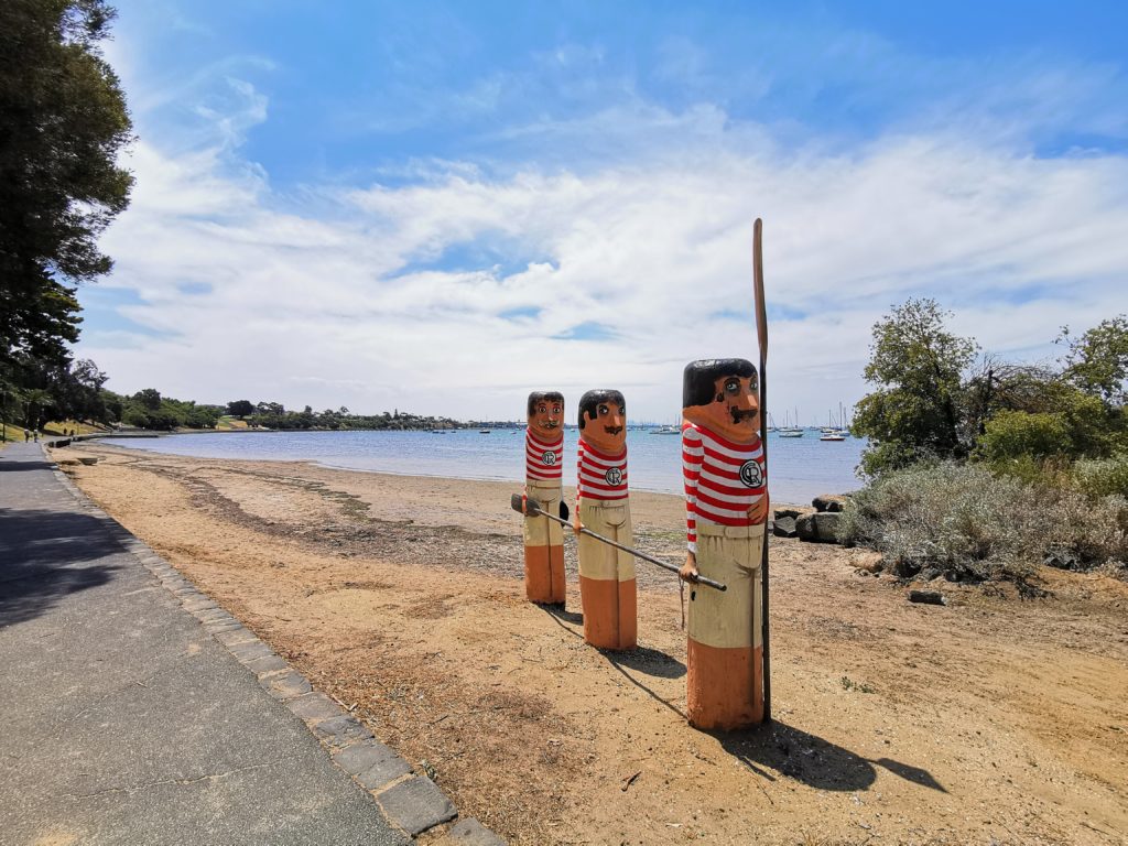 Photo of Geelong Waterfront and the bollards